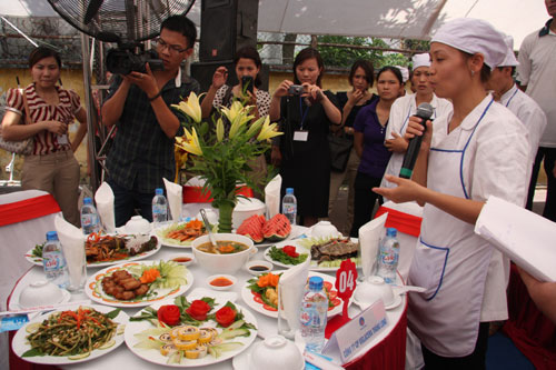 Hội thi “Chất lượng cơm ca VIGLACERA 2011”