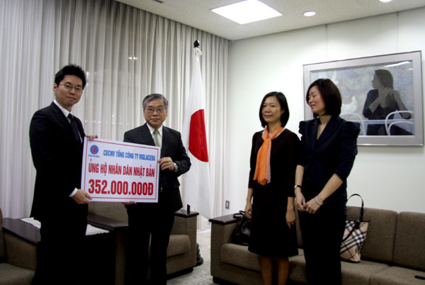 TCT Viglacera quyên góp ủng hộ Nhật Bản khắc phục hậu quả thiên tai