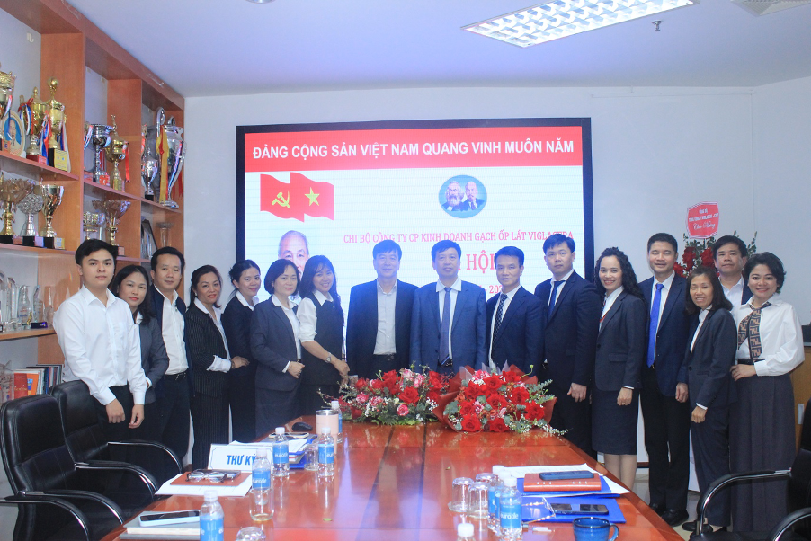 Chi bộ Công ty CP Kinh doanh Gạch ốp lát viglacera tổ chức thành công Đại hội chi bộ nhiệm kỳ 2025 – 2027