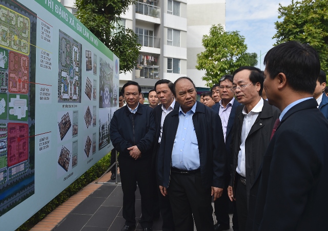 (Chinhphu.vn) - Thủ tướng khảo sát mô hình nhà ở xã hội tại Hà Nội