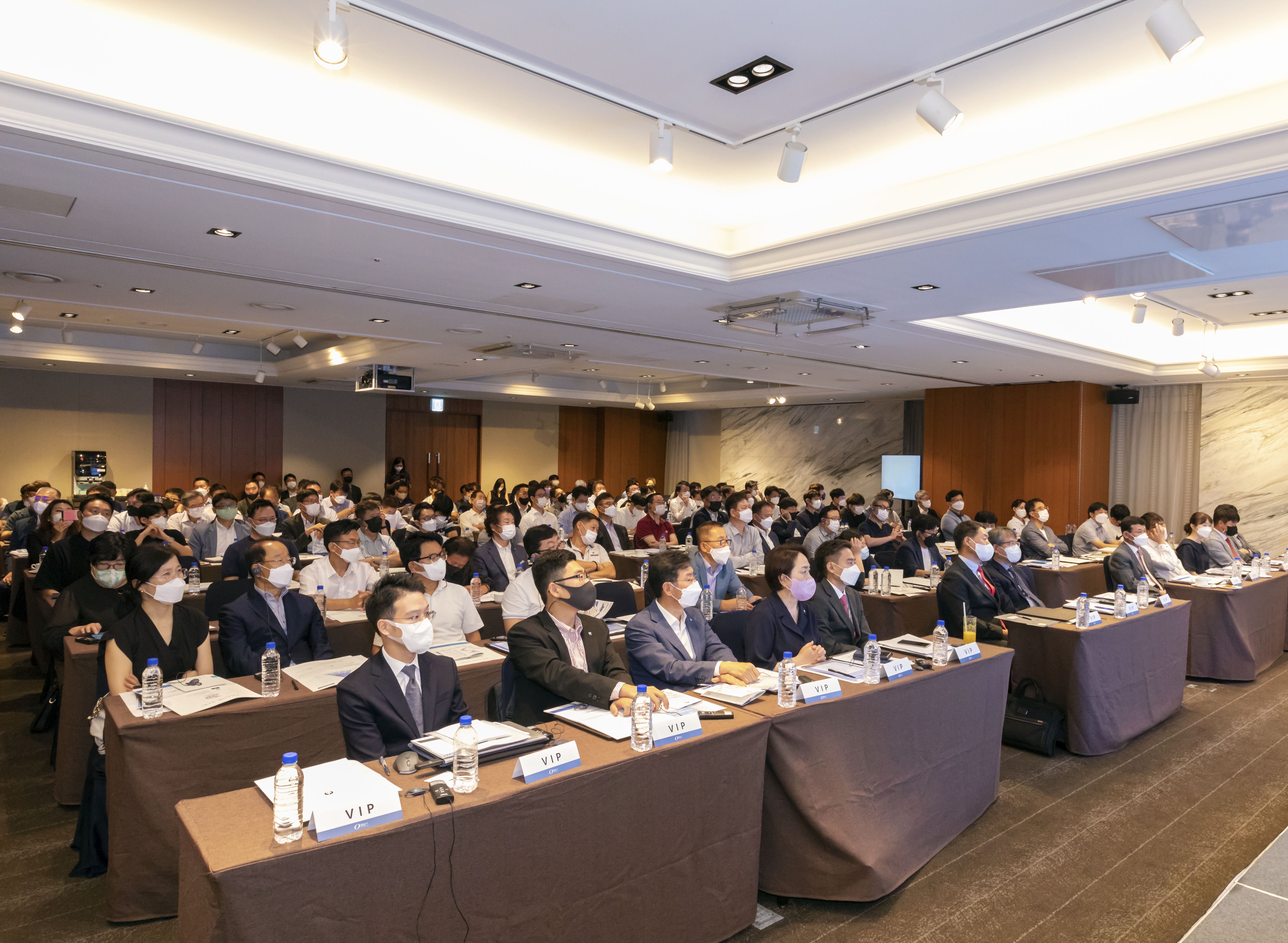 Viglacera successfully organized investment promotion conference in Korea in 2022