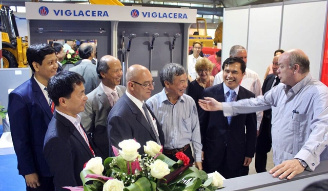 Viglacera đang đẩy nhanh thủ tục để triển khai Dự án sản xuất vật liệu xây dựng tại Cuba trong tháng 6/2016